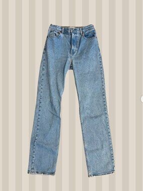 Abercrombie & Fitch 90s Straight Ultra High Rise Jeans